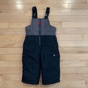 Carter’s baby boys size 12 months black winter snowpants snowbibs pants bibs